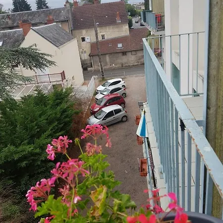 Chambres A Louer Dans Appartement Balcon - Wifi - Parking Gratuit Nevers Exterior photo