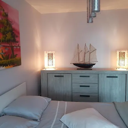 Chambres A Louer Dans Appartement Balcon - Wifi - Parking Gratuit Nevers Room photo