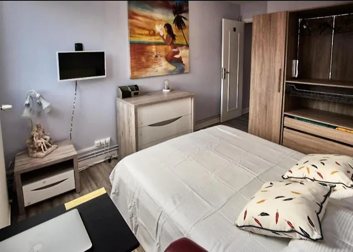 Chambres A Louer Dans Appartement Balcon - Wifi - Parking Gratuit